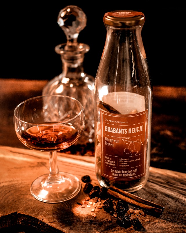 Brabants Neutje met cocktail